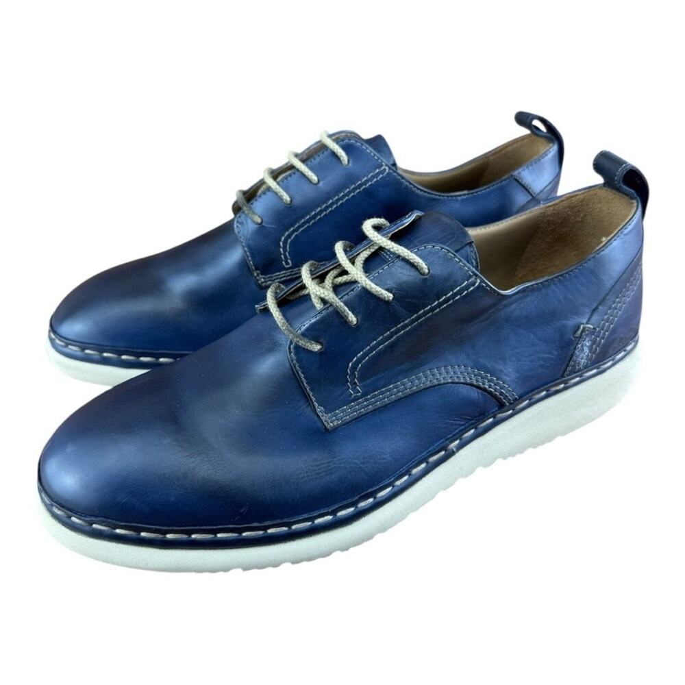 Galizio Torresi  Men size 8.5-9 Sneaker  casual shoes Navy Blue
